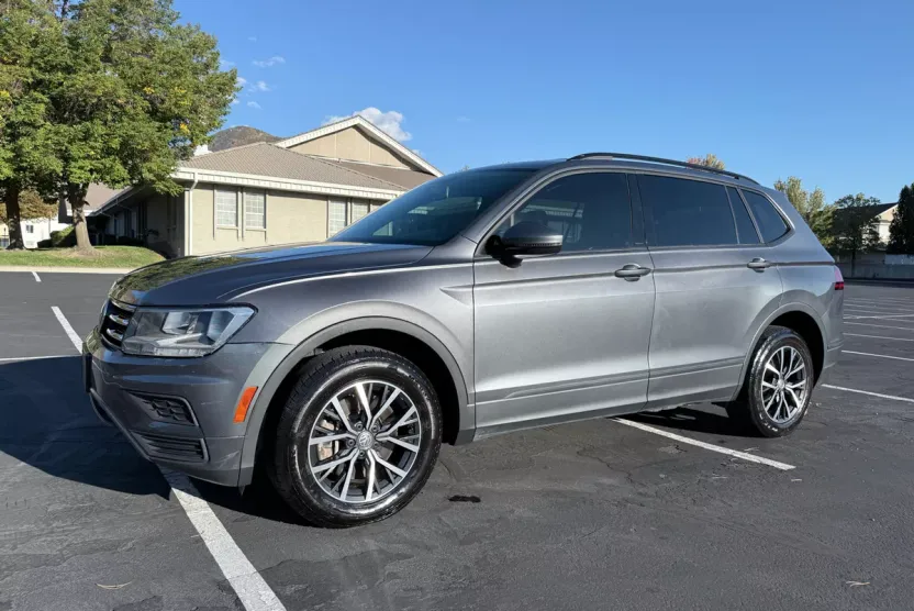 2021 Volkswagen Tiguan S photo 1