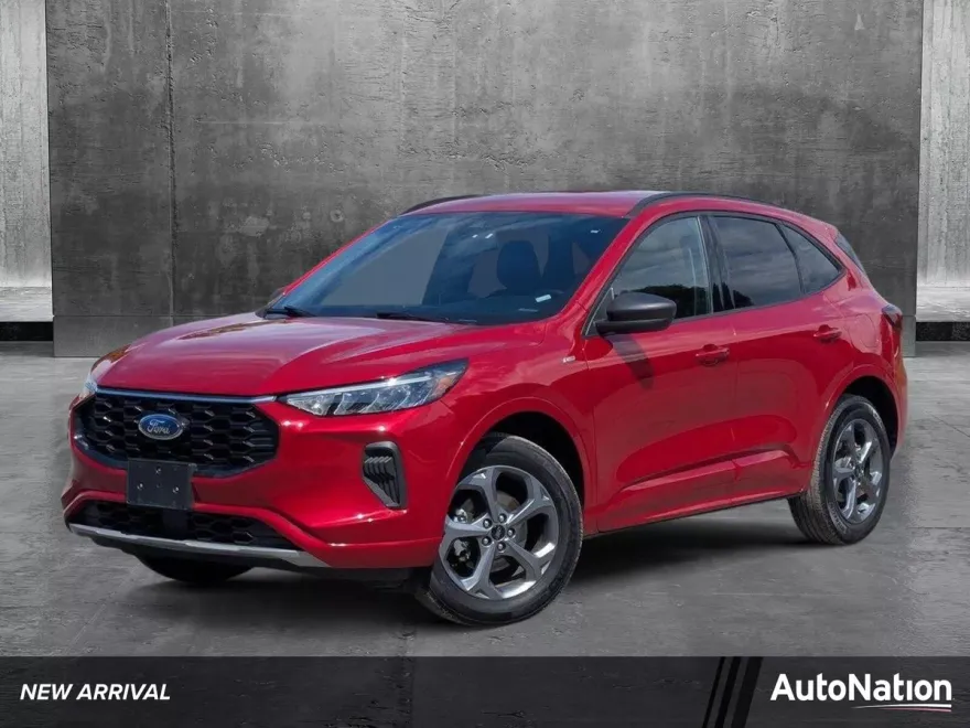 2024 Ford Escape ST-Line photo 1