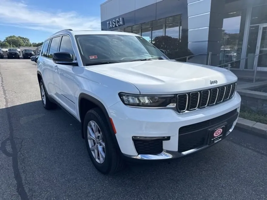 2022 Jeep Grand Cherokee Limited photo 1