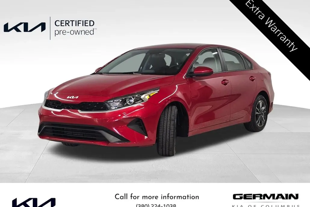 2024 Kia Forte LXS photo 1