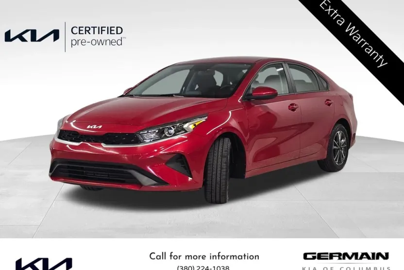 2024 Kia Forte LXS photo 1