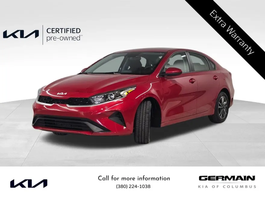 2024 Kia Forte LXS photo 1