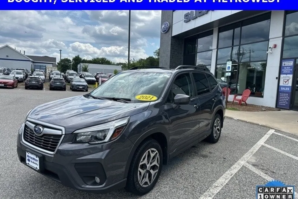 2021 Subaru Forester Premium photo 1