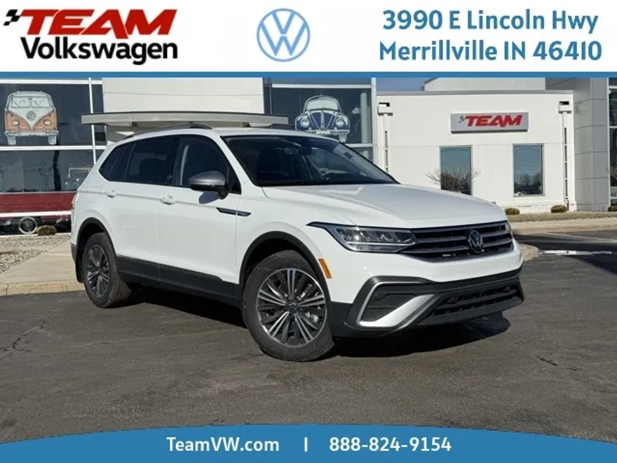 2024 Volkswagen Tiguan Wolfsburg Edition photo 1