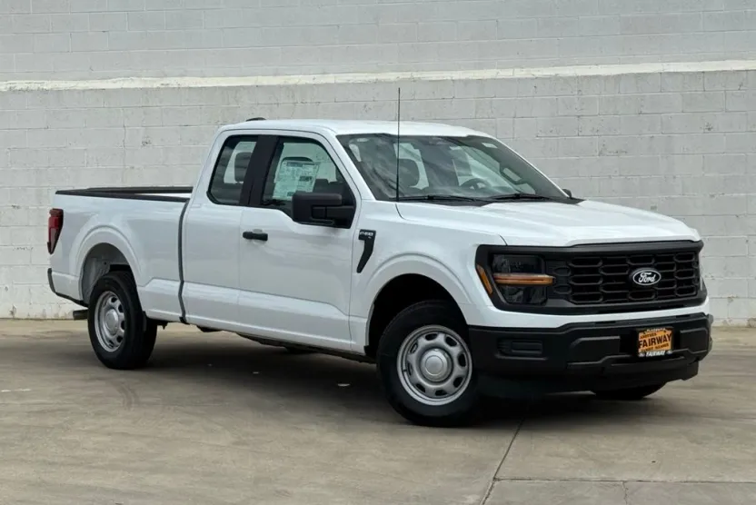 2025 Ford F-150 XL photo 1