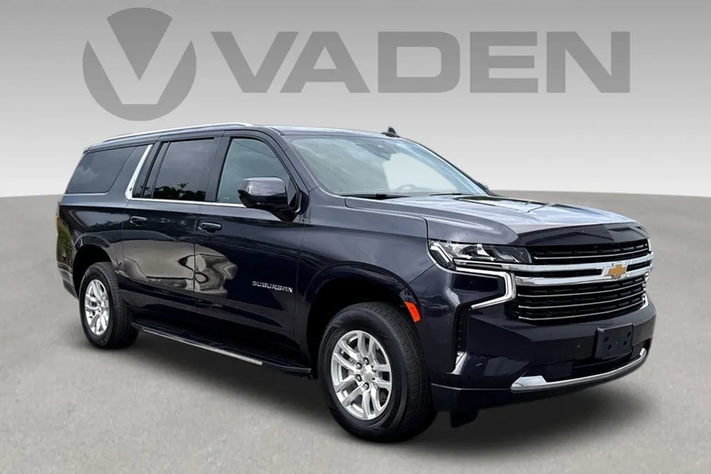 2024 Chevrolet Suburban LT photo 1