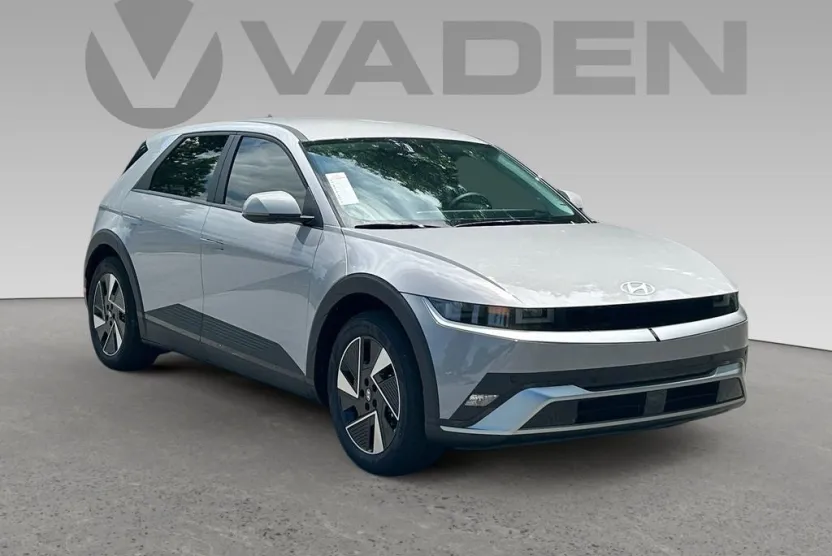 2025 Hyundai Ioniq 5 SE photo 1