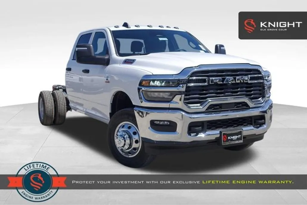 2025 Ram 3500 Tradesman photo 1