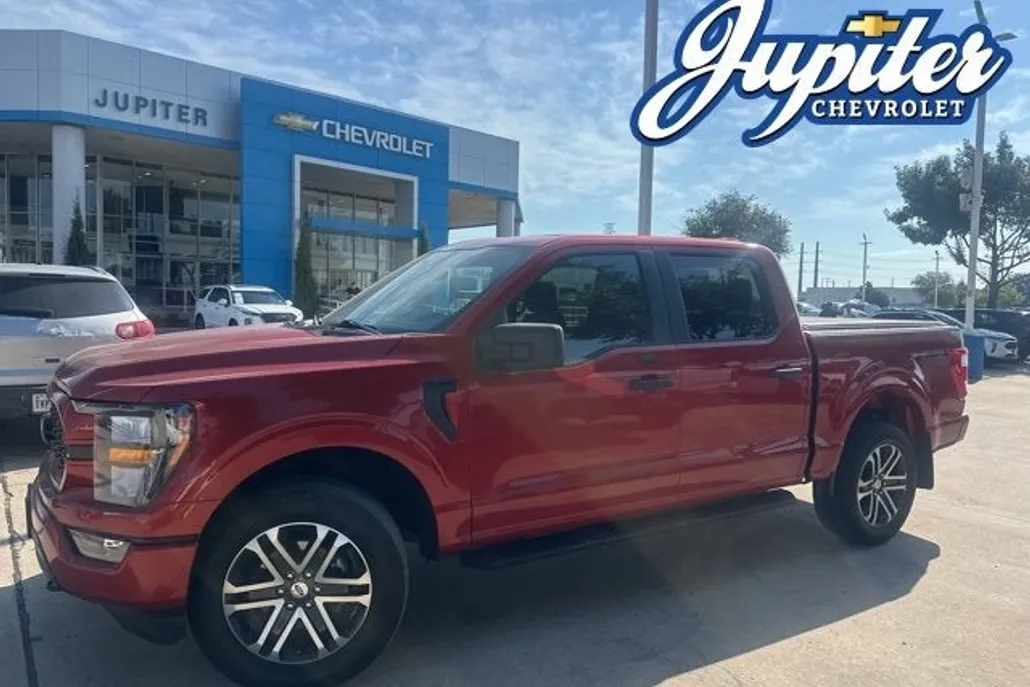 2023 Ford F-150 XL photo 1