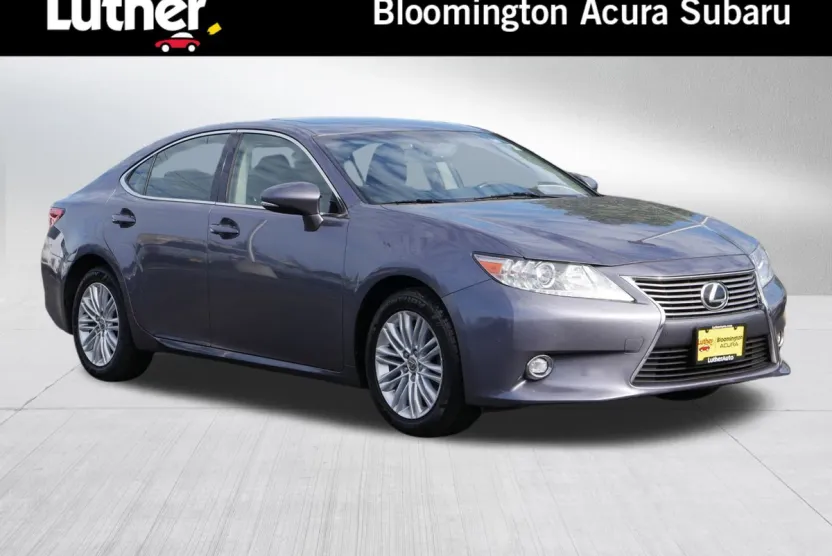2015 Lexus ES 350 photo 1