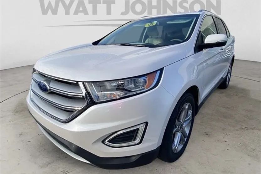 2018 Ford Edge Titanium photo 1