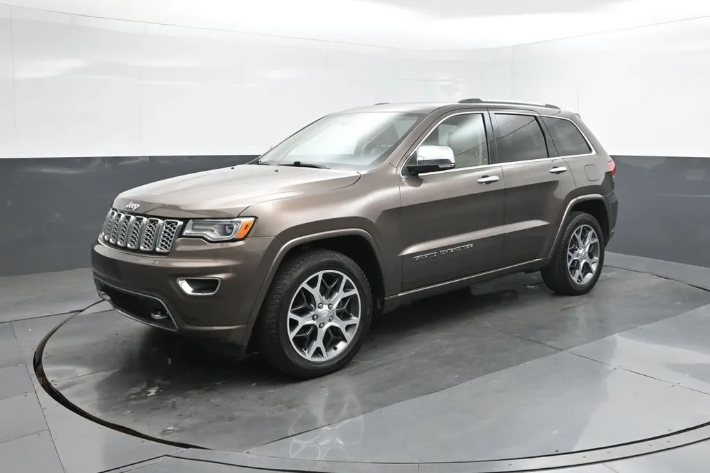 2020 Jeep Grand Cherokee Overland photo 1