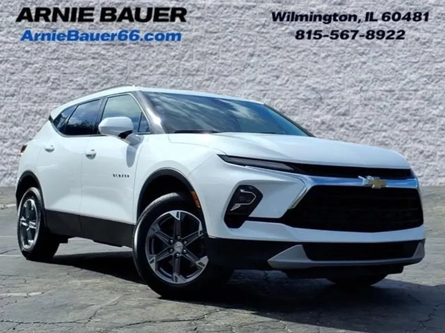 2024 Chevrolet Blazer 2LT photo 1