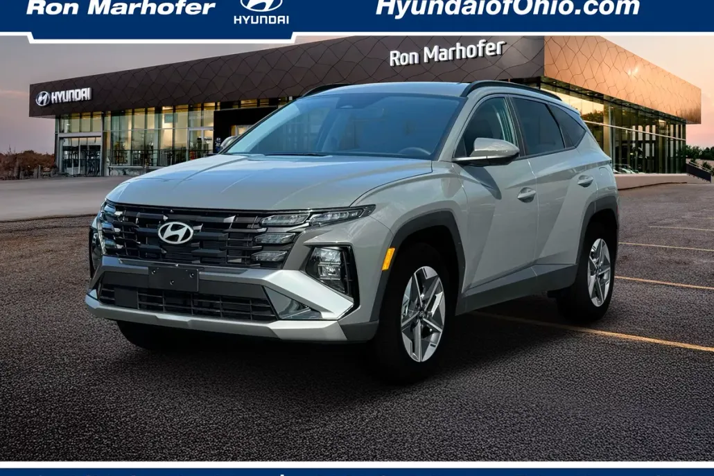 2025 Hyundai Tucson SEL photo 1