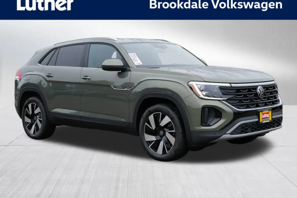 2026 Volkswagen Atlas Cross Sport SE Technology photo 1
