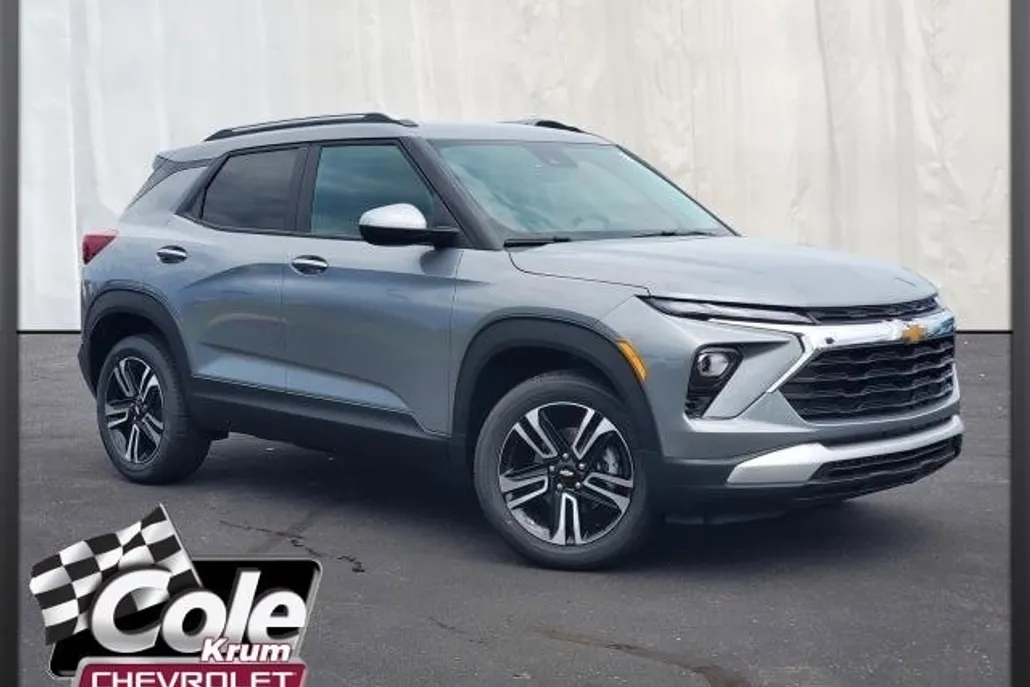 2026 Chevrolet Trailblazer LT photo 1