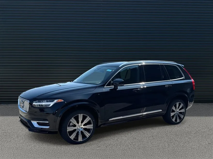 2024 Volvo XC90 Recharge T8 Plus photo 1