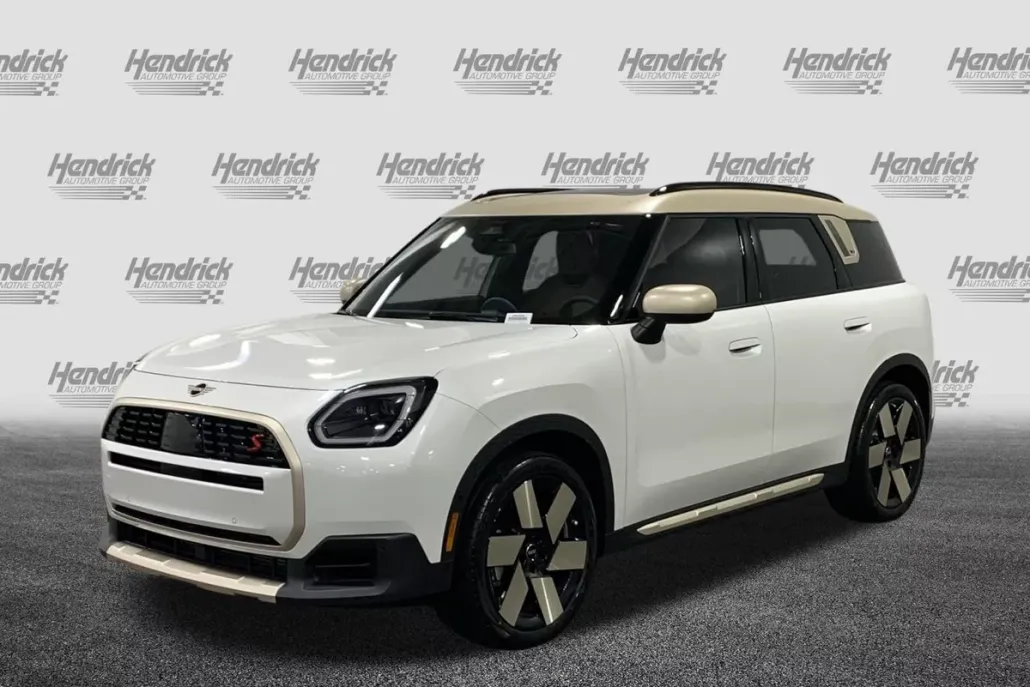 2025 Mini Countryman S ALL4 photo 1
