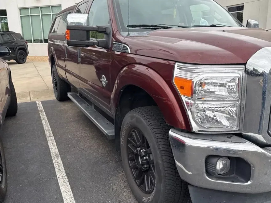 2015 Ford F-350 XLT photo 1