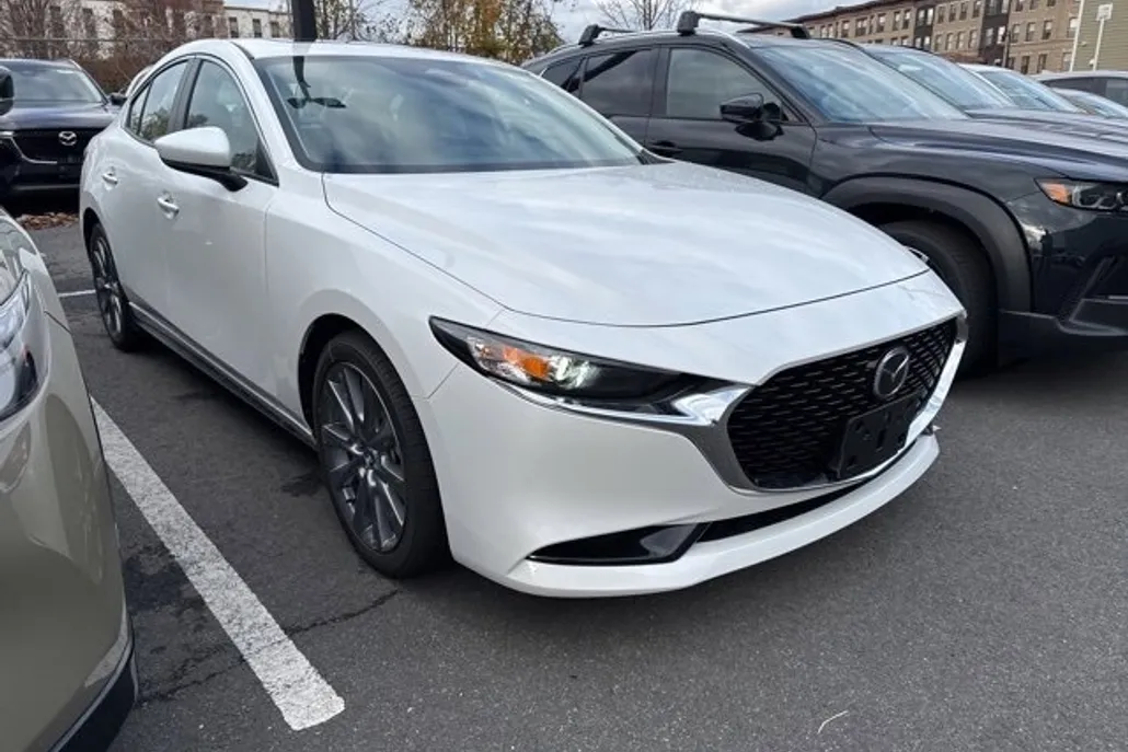 2025 Mazda Mazda3 Sedan 2.5 s Preferred photo 1