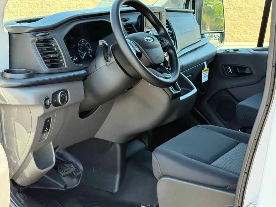 2025 Ford Transit Cargo Van photo 1