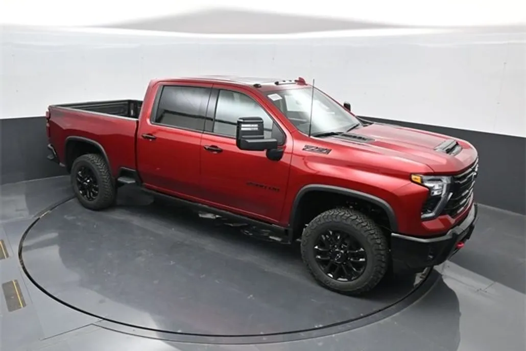 2026 Chevrolet Silverado 2500HD LTZ photo 1