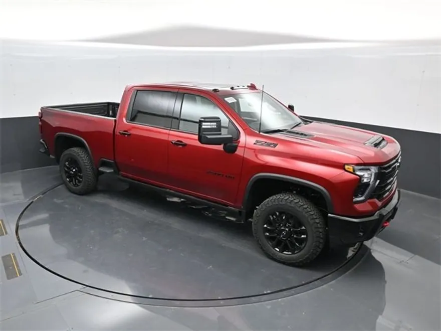 2026 Chevrolet Silverado 2500HD LTZ photo 1