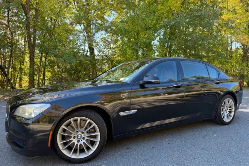 2013 Bmw 750Li / ALPINA B7 photo 1