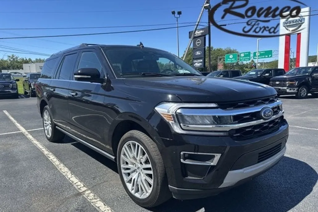 2024 Ford Expedition MAX Limited photo 1