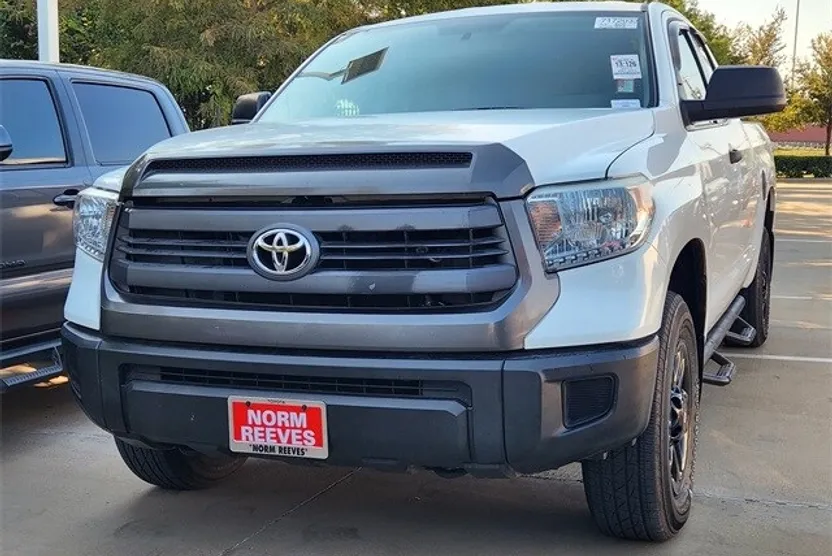 2014 Toyota Tundra SR photo 1