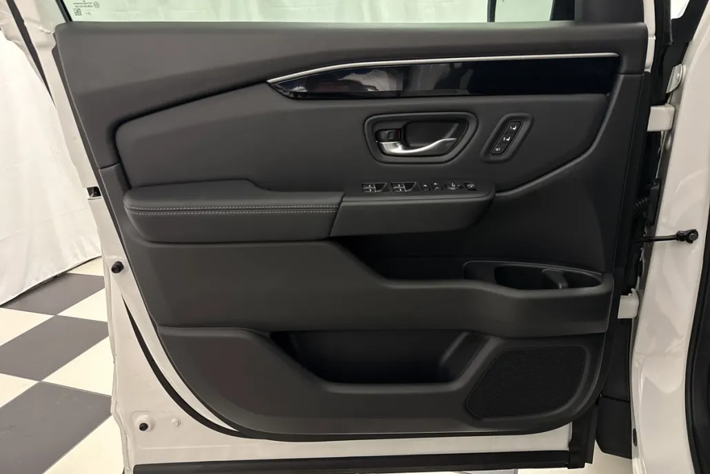 2025 Honda Pilot EX-L photo 1