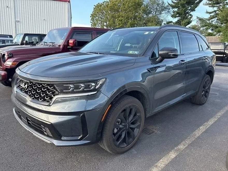 2023 Kia Sorento SX photo 1