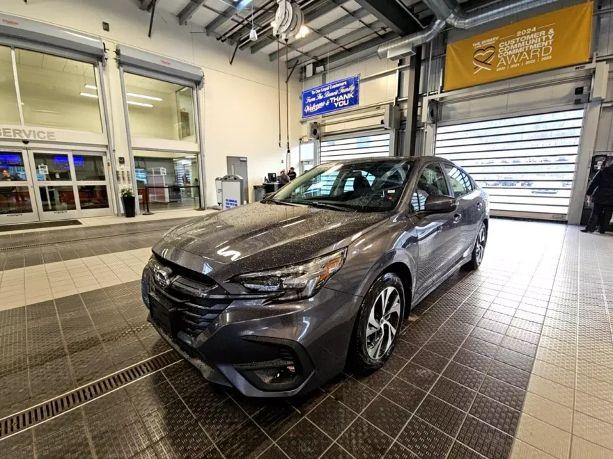 2025 Subaru Legacy Premium photo 1