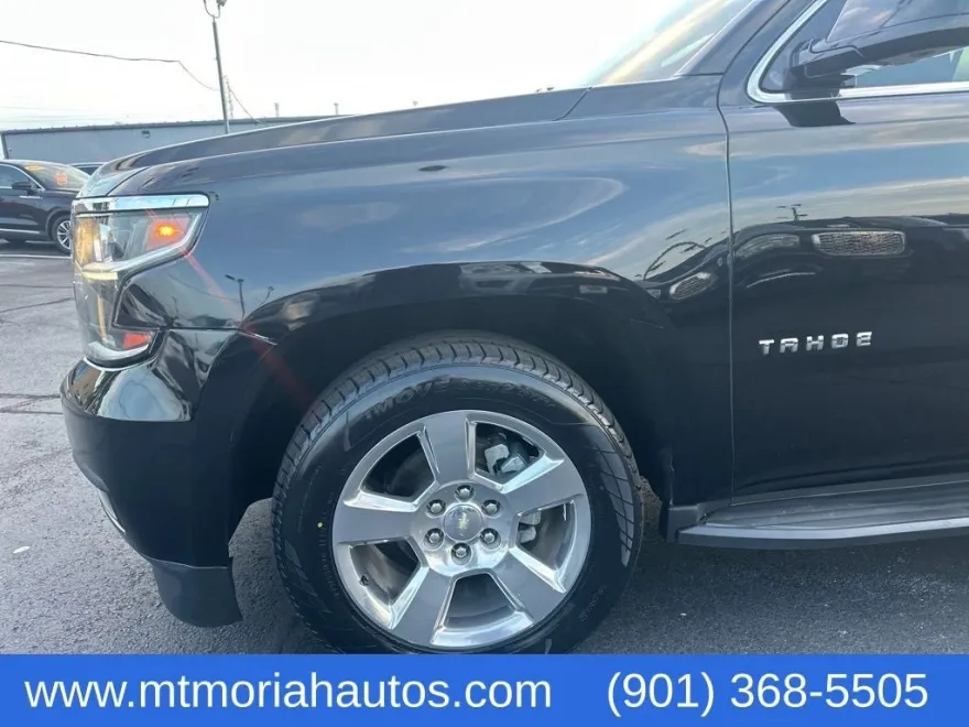 2017 Chevrolet Tahoe LT photo 1