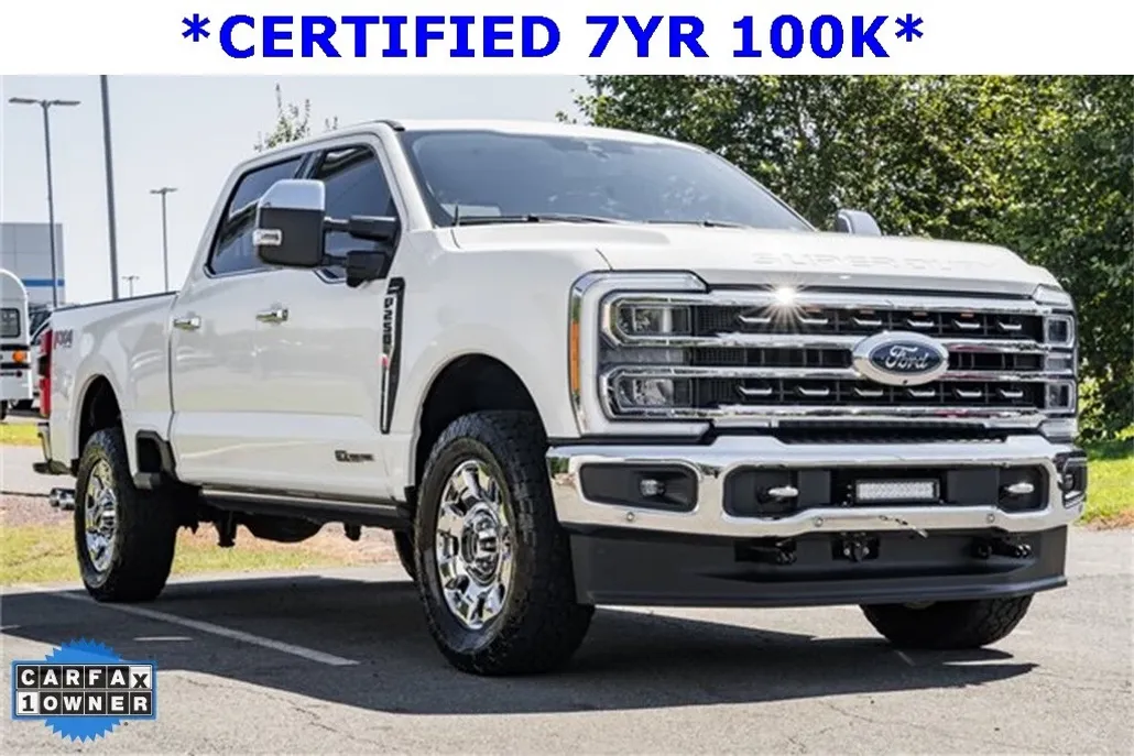 2023 Ford F-250 Lariat photo 1