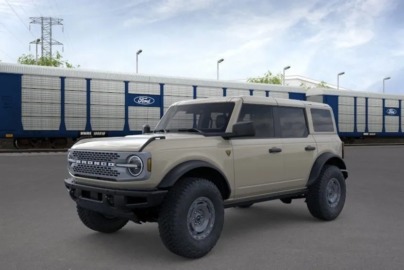 2025 Ford Bronco Badlands photo 1