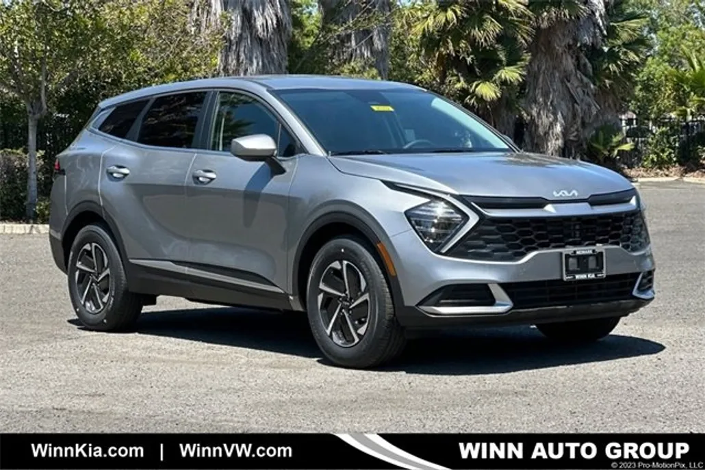2025 Kia Sportage Hybrid LX photo 1