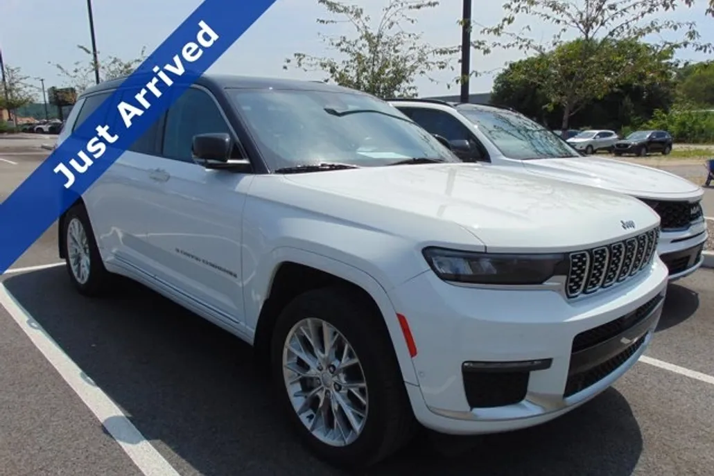 2021 Jeep Grand Cherokee L Summit photo 1