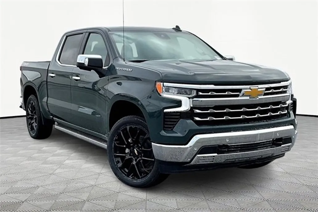 2025 Chevrolet Silverado 1500 LTZ photo 1