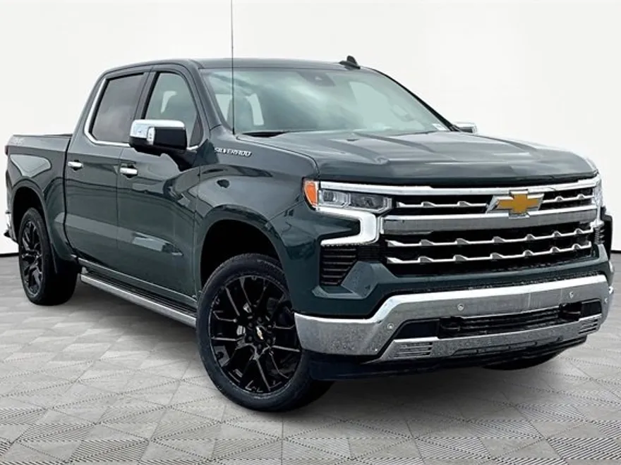 2025 Chevrolet Silverado 1500 LTZ photo 1