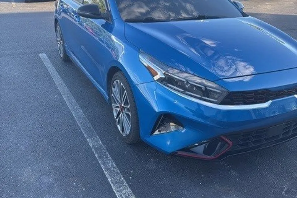 2022 Kia Forte GT photo 1