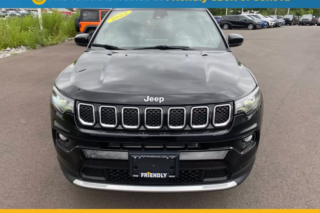2023 Jeep Compass Limited photo 1