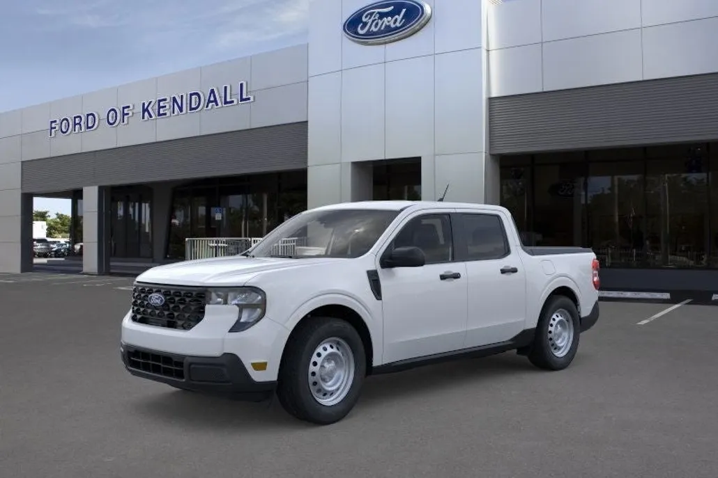 2025 Ford Maverick XL photo 1