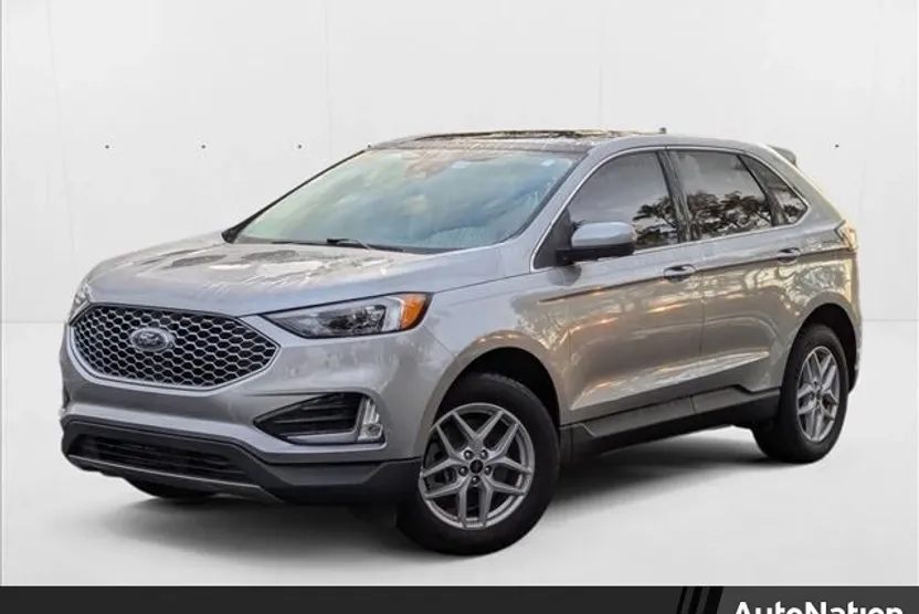 2024 Ford Edge SEL photo 1