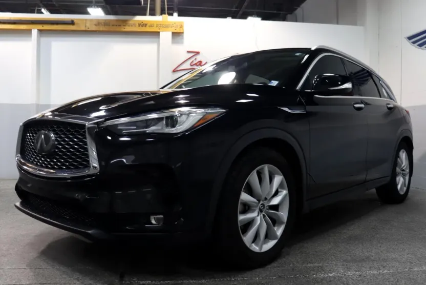2019 Infiniti QX50 Luxe photo 1
