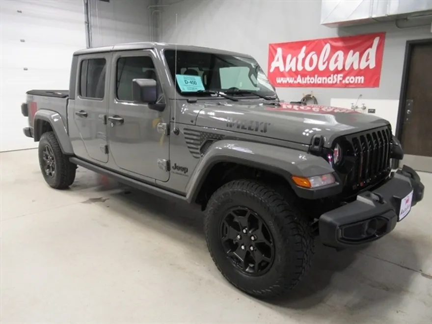 2021 Jeep Gladiator Willys photo 1