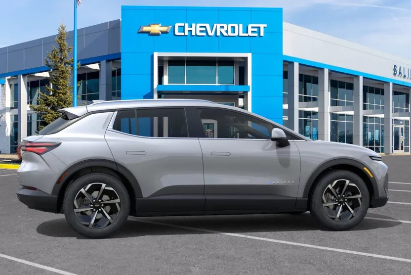 2026 Chevrolet Equinox LT photo 1
