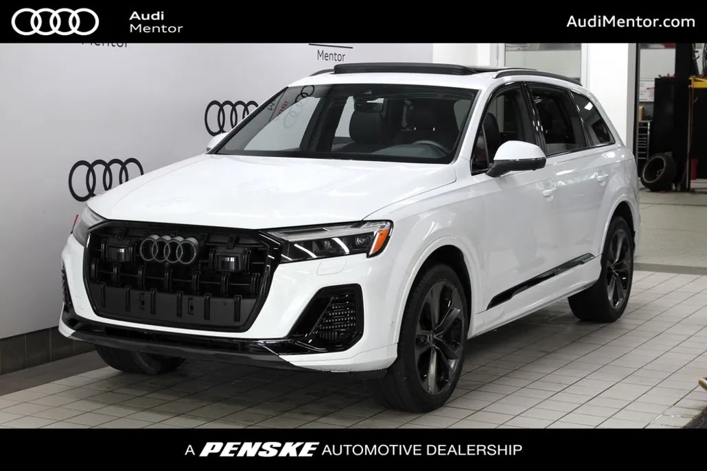2025 Audi Q7 55 Premium Plus photo 1