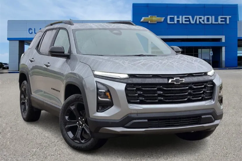 2026 Chevrolet Equinox LT photo 1