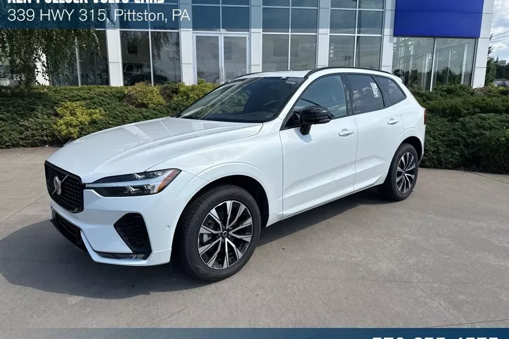 2025 Volvo XC60 B5 Plus photo 1